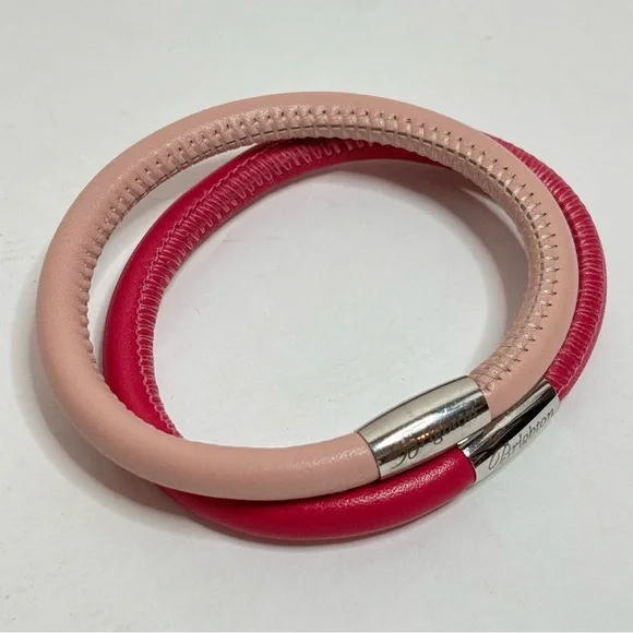Brighton Woodstock Leather Magnetic Close Bracelet Sand & Passion Pink Set of 2 - Picture 1 of 4